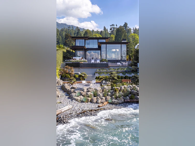3180 Travers Avenue, West Vancouver, BC, V7V 1G3 - 2