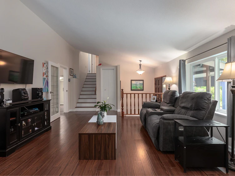 13055 238 Street, Maple Ridge, BC, V4R 2S4 - 11