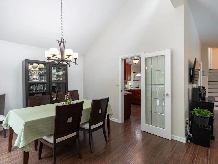 13055 238 Street, Maple Ridge, BC, V4R 2S4 - 13