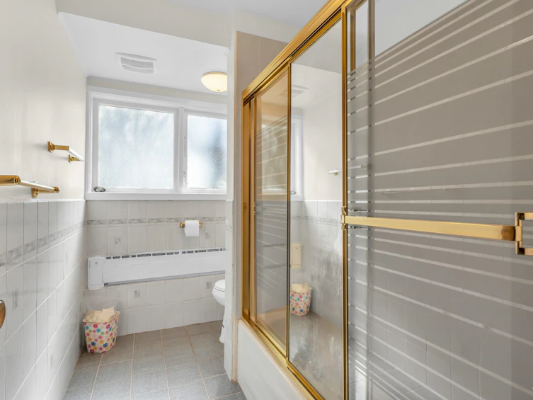 1230 Queens Avenue, West Vancouver, BC, V7S 2K2 - 21