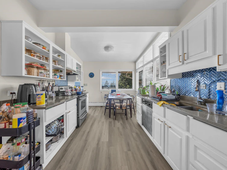 1230 Queens Avenue, West Vancouver, BC, V7S 2K2 - 15