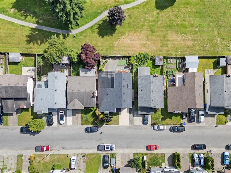 8562 Mccutcheon Avenue, Chilliwack, BC, V2P 7K7 - 22
