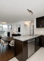 605 660 Nootka Way