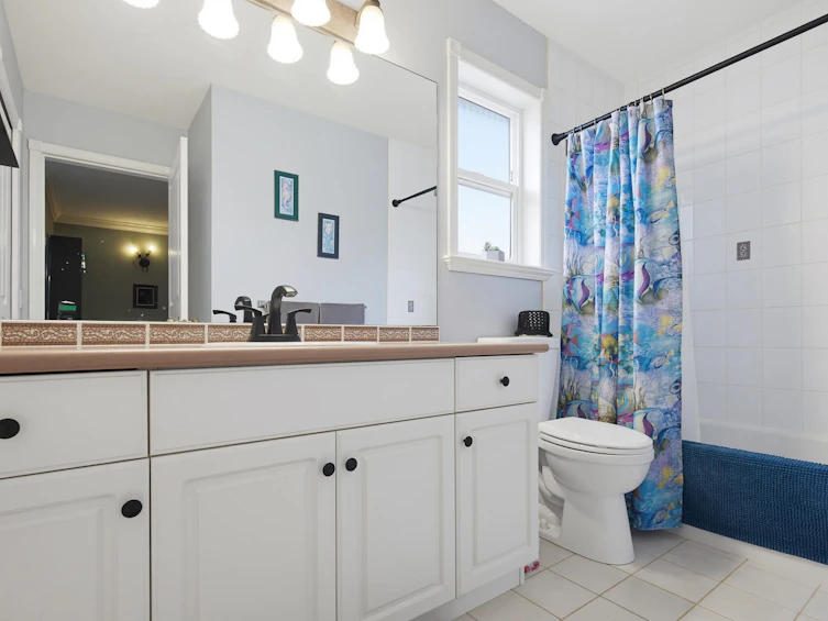 30585 Crestview Avenue, Abbotsford, BC, V2T 6V2 - 29