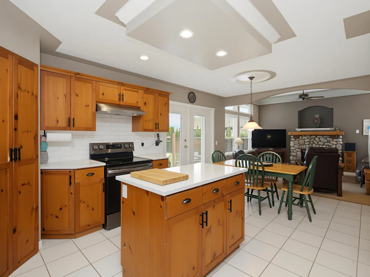 30585 Crestview Avenue, Abbotsford, BC, V2T 6V2 - 13