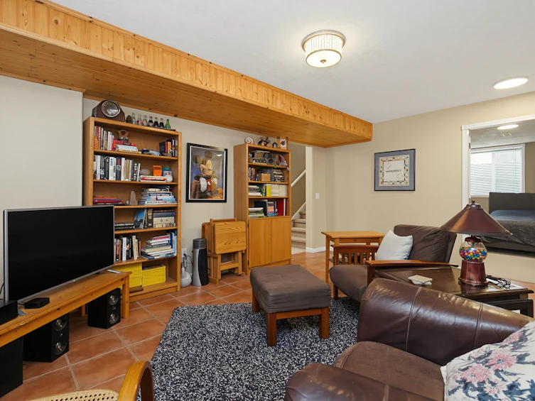 30585 Crestview Avenue, Abbotsford, BC, V2T 6V2 - 33