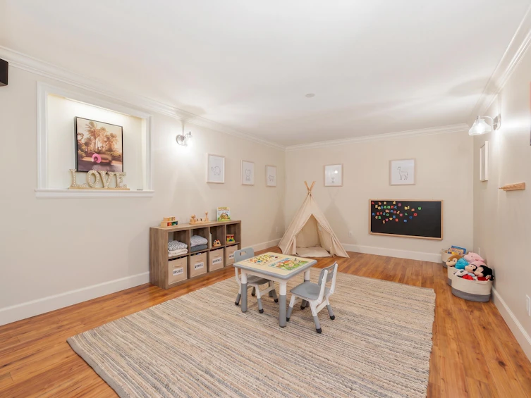 1087 Finlay Street, Surrey, BC, V4B 4K7 - 34
