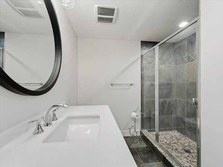 1087 Finlay Street, Surrey, BC, V4B 4K7 - 28