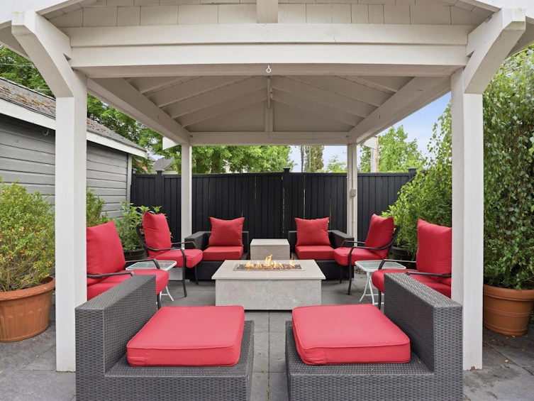 4098 W 16th Avenue, Vancouver, BC, V6R 3E1 - 24