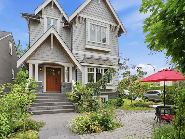 4098 W 16th Avenue, Vancouver, BC, V6R 3E1
