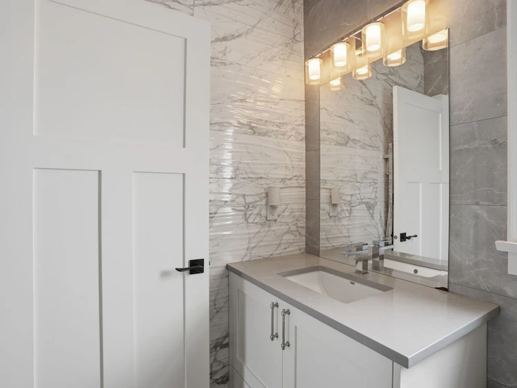 4098 W 16th Avenue, Vancouver, BC, V6R 3E1 - 18