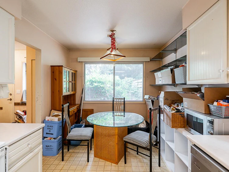 4-305 Decaire Street, Coquitlam, BC, V3K 4Z6 - 8