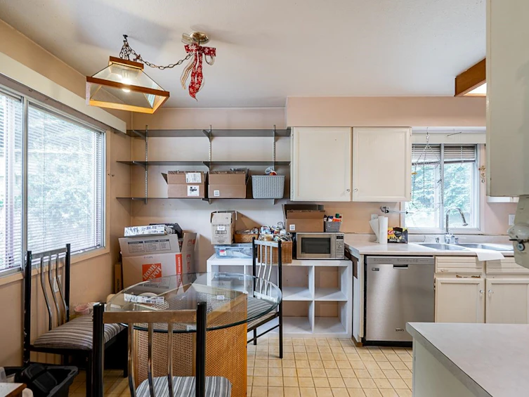 4-305 Decaire Street, Coquitlam, BC, V3K 4Z6 - 7