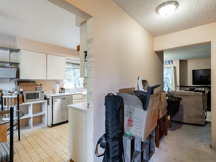 4-305 Decaire Street, Coquitlam, BC, V3K 4Z6 - 6