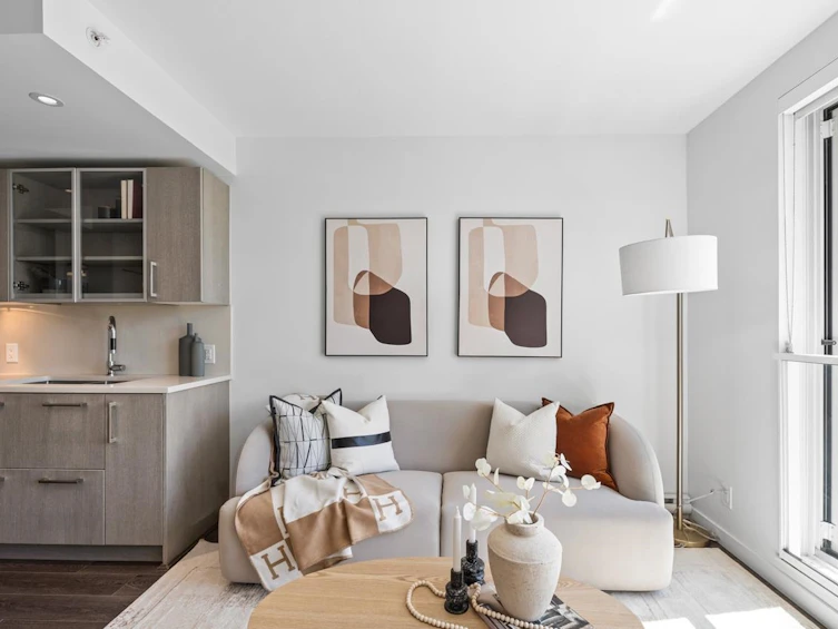 562-955 E Hastings Street, Vancouver, BC, V6A 0G8 - 3