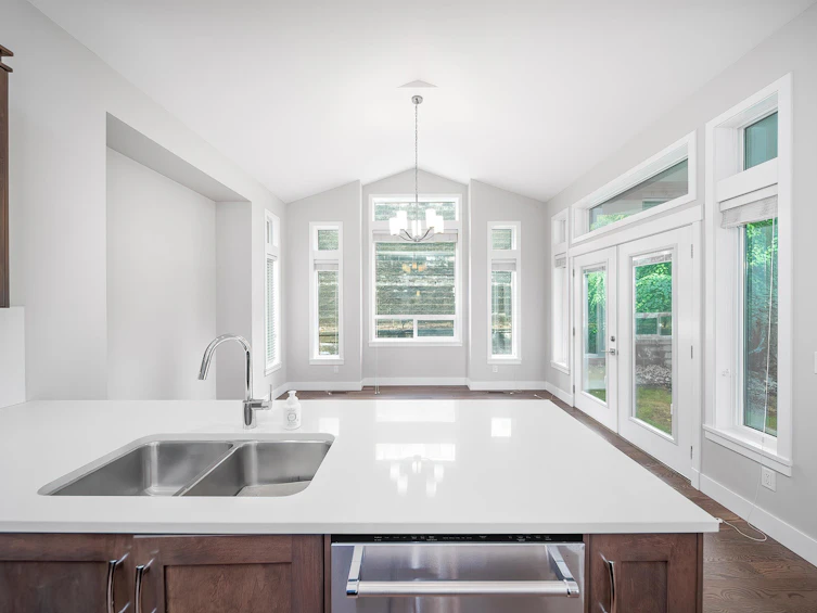 3563 Highland Drive, Coquitlam, BC, V3E 0K2 - 11