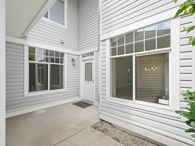 12-5708 208 Street - 4