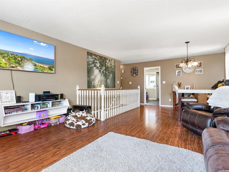5711 Winchester Place, Chilliwack, BC, V2R 3X8 - 9