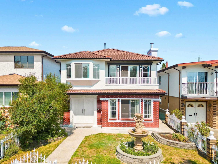 3153 Parker Street, Vancouver, BC, V5K 2V4