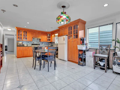 3153 Parker Street - 5