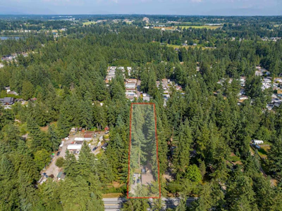 2552 200 Street - 2