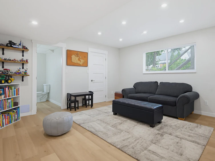 21572 93b Avenue, Langley, BC, V1M 2A3 - 28