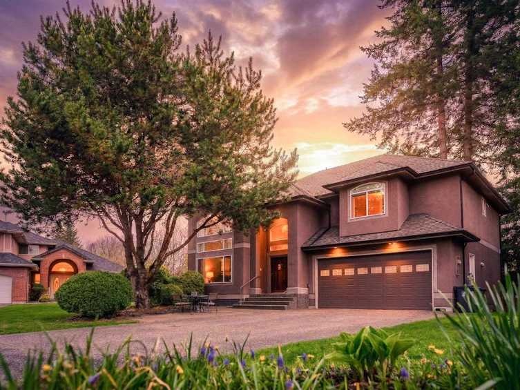 9362 206a Street, Langley, BC, V1M 2W6