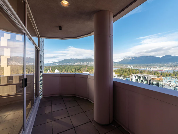 PH 1-1500 Alberni Street, Vancouver, BC, V6G 3C9 - 7