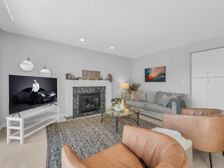 111 Sandringham Crescent, North Vancouver, BC, V7N 4E9 - 15
