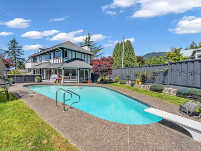 111 Sandringham Crescent - 4