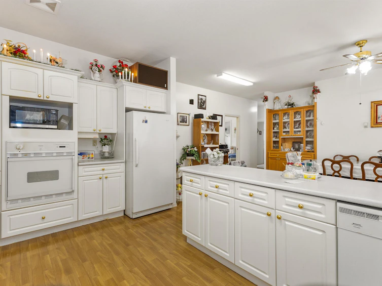 1446 Townline Road, Abbotsford, BC, V2T 6E1 - 9