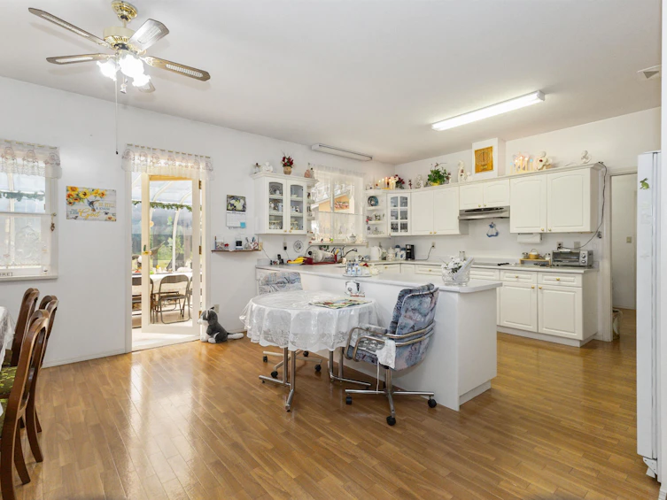 1446 Townline Road, Abbotsford, BC, V2T 6E1 - 10
