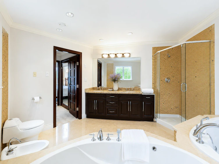 7353 Union Street, Burnaby, BC, V5A 1J1 - 21