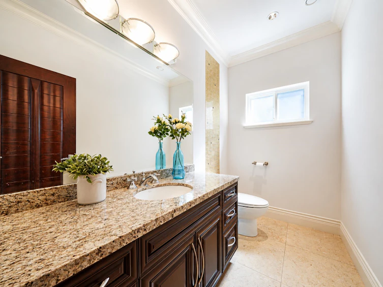 7353 Union Street, Burnaby, BC, V5A 1J1 - 14