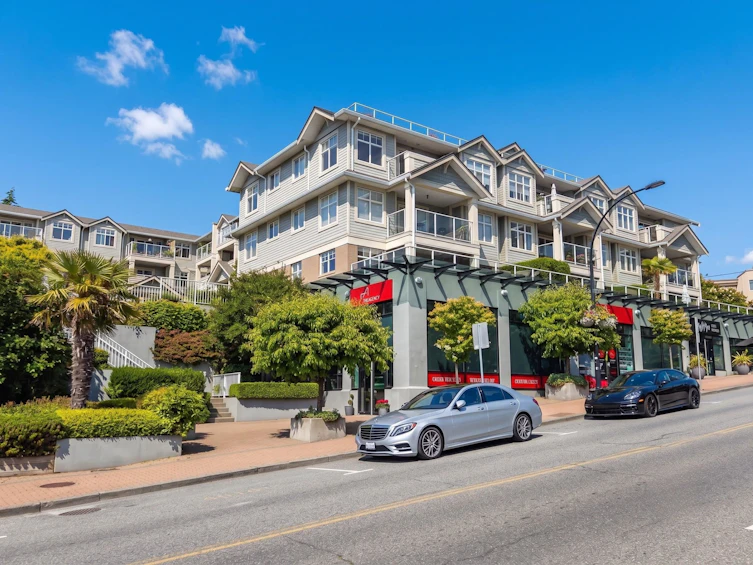 409-15621 Marine Drive, Surrey, BC, V4B 1E1