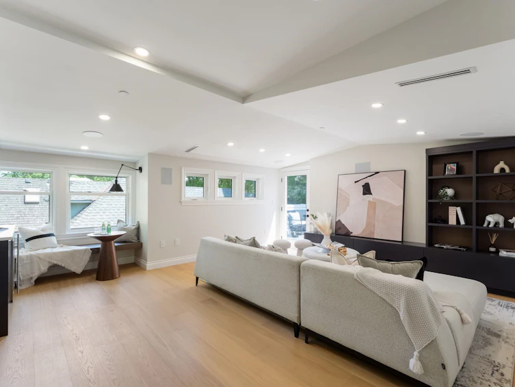 1685 Nelson Street, Vancouver, BC, V6G 1M3 - 30