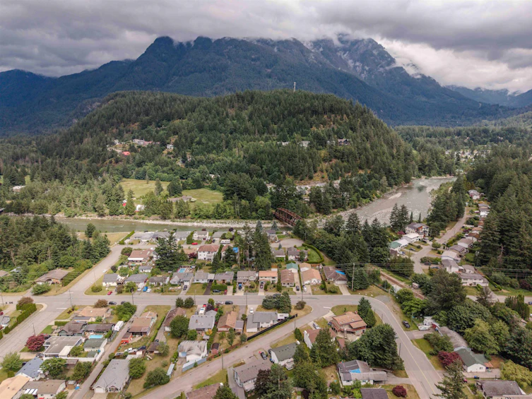776 7th Avenue, Hope, BC, V0X 1L4 - 4