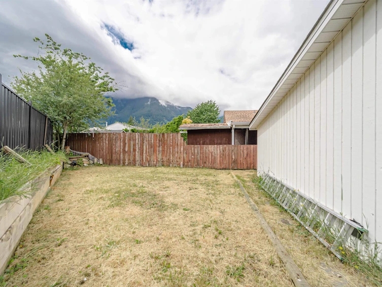 776 7th Avenue, Hope, BC, V0X 1L4 - 35
