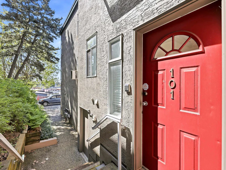 101-33344 2nd Avenue, Mission, BC, V2V 1K3