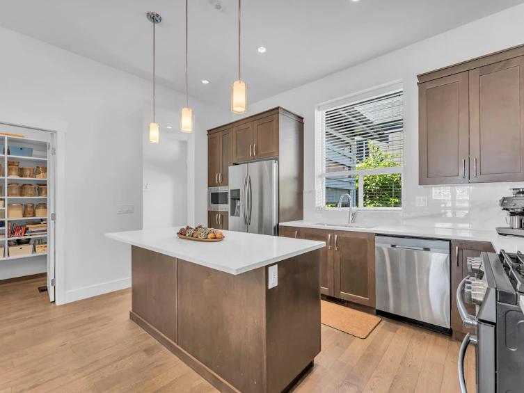 16477 21 Avenue, Surrey, BC, V3Z 0V7 - 15