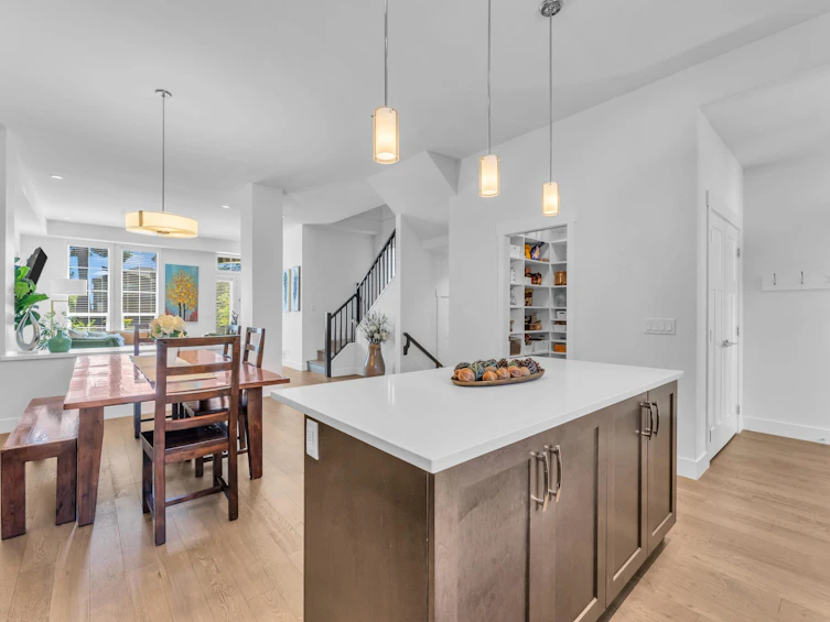16477 21 Avenue, Surrey, BC, V3Z 0V7 - 18