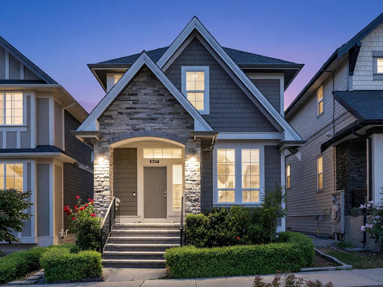 16477 21 Avenue, Surrey, BC, V3Z 0V7 - 2