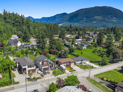 34921 Dewdney Trunk Road - 4