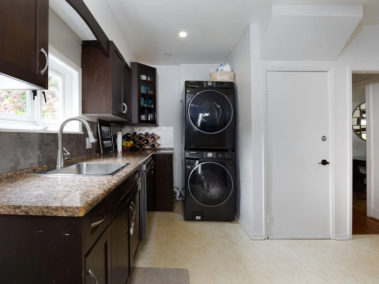 524 Second Street, New Westminster, BC, V3L 2M3 - 13