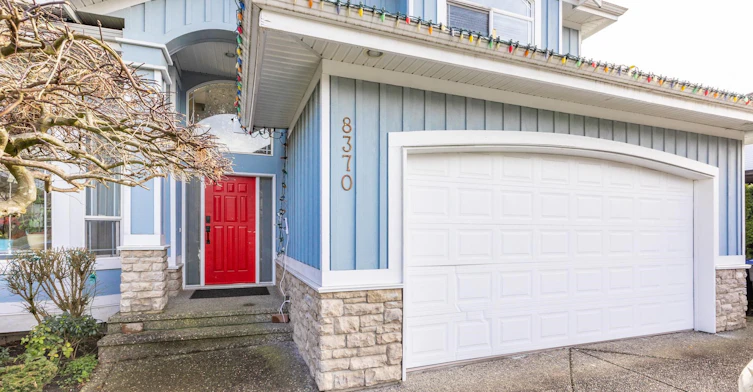 8370 168a Street, Surrey, BC, V4N 4T1 - 2
