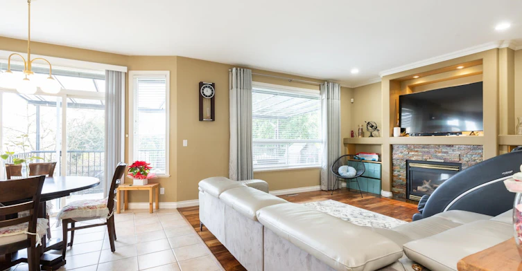 8370 168a Street, Surrey, BC, V4N 4T1 - 8