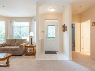 40-5708 208 Street - 3