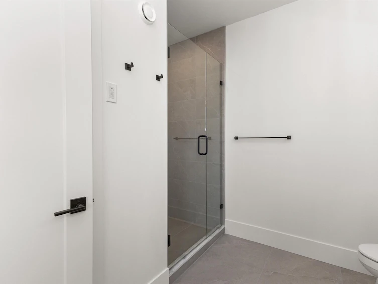 3905 Latimer Street, Abbotsford, BC, V2S 2J4 - 21