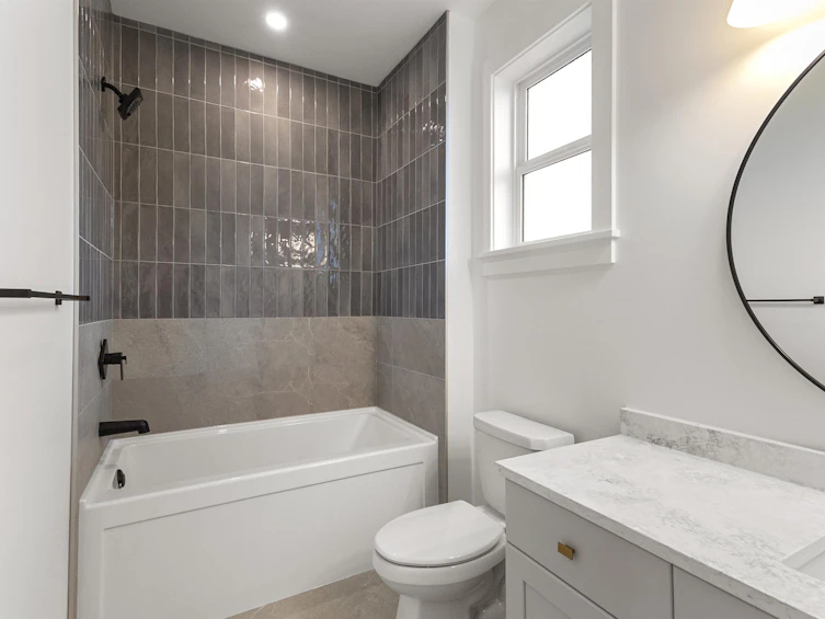 3905 Latimer Street, Abbotsford, BC, V2S 2J4 - 24