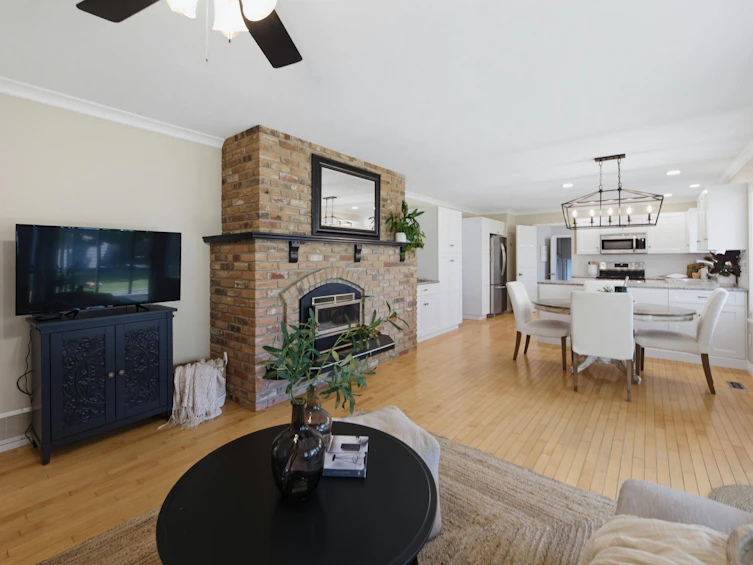 5631 E Sunrise Crescent, Surrey, BC, V3S 7M5 - 9